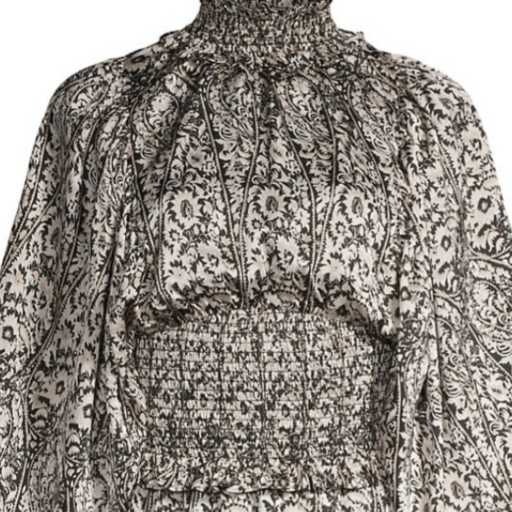 Elliatt Prevail long sleeve top blouse